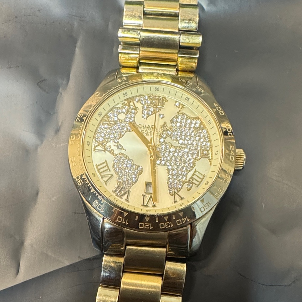 Michael Kors  Gold Continent's watch  5959